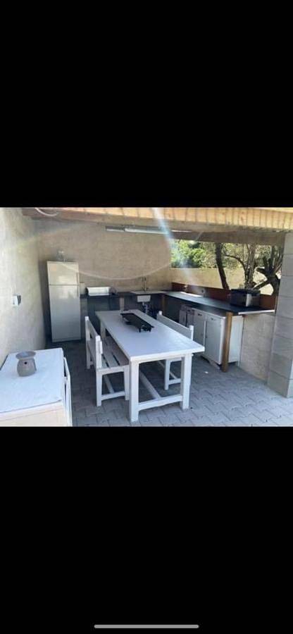 Maison d’hôte pour 2 personnes, avec Terrasse ainsi que Jardin et Piscine