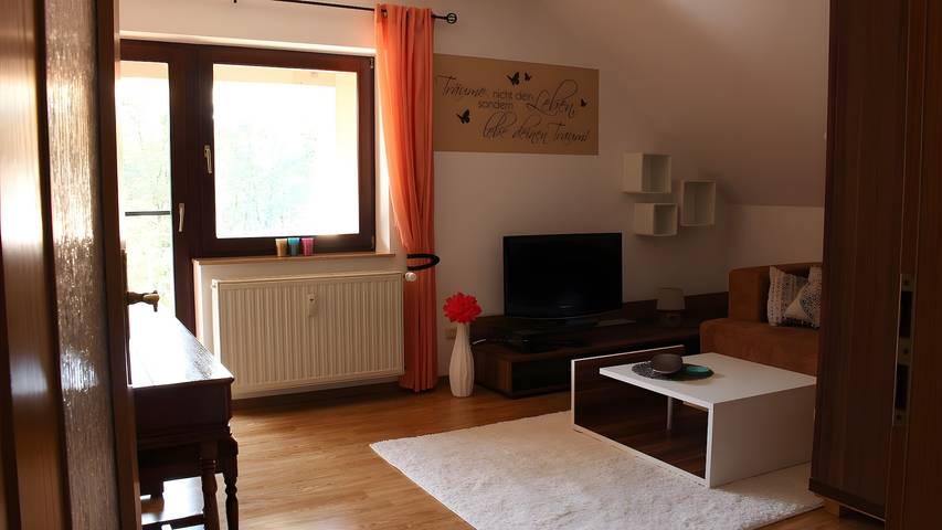 Ferienwohnung für 3 Personen, mit Balkon in Bad Soden-Salmünster - 2
