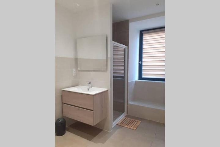 Location de vacances pour 9 personnes, avec vue et terrasse à Saint-Front - 4