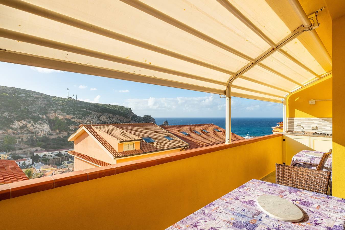 Ferienhaus 'Sole E Mare Buggerru - Appartamento' mit Meerblick, privater Terrasse und Klimaanlage in Buggerru, Costa Verde (Sardinien)
