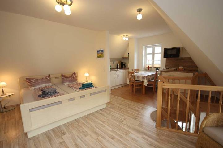 Ferienhaus für 2 Personen, mit Terrasse und Garten in Wustrow - 3