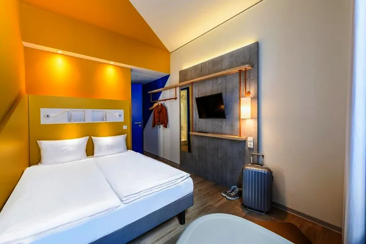 Hôtel pour 3 personnes, avec terrasse - 1