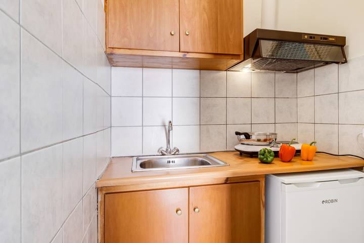 Entire studio, Nikiana Club Studio 10 with Mountain View & Wi-Fi in Nikiana, Alexandros