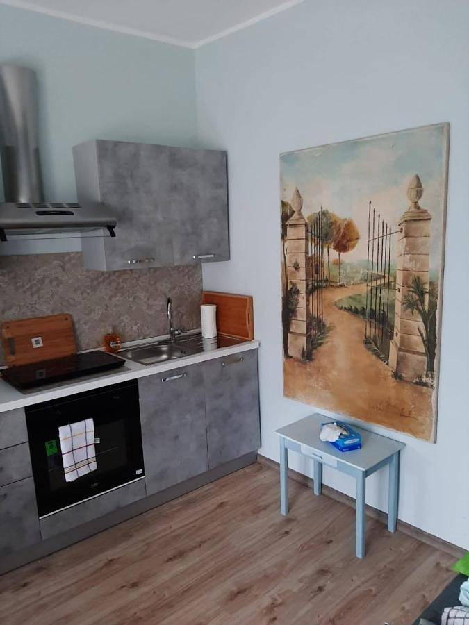 Apartamento de vacaciones para 3 personas, con jardín y vistas - 1