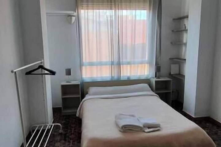 Apartamento entero, Pensión Benavente. 4 - (Playa 1,5km / Ap7-3min) in Moncófar, Costa del Azahar