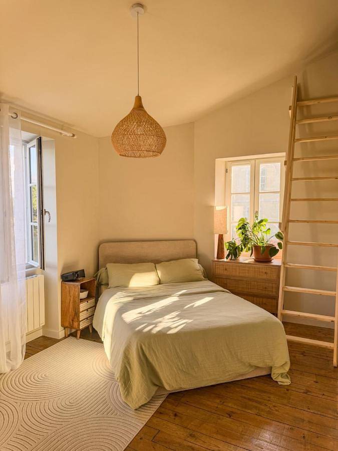 Location de vacances pour 9 personnes, avec jardin ainsi que balcon et vue dans Bellefont-La Rauze - 2