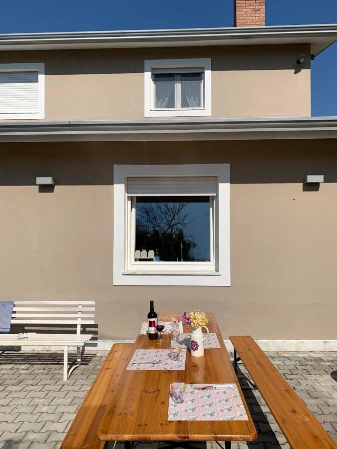 Casa vacanza per 6 persone, con Terrazza e Giardino a Sant'Agata de' Goti