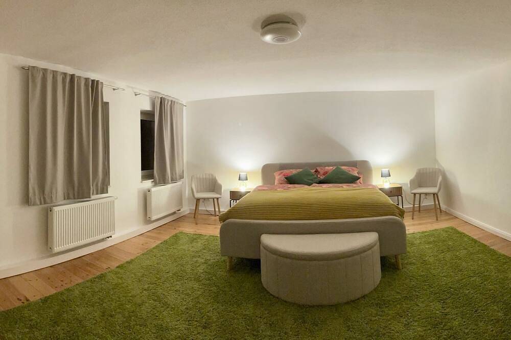 Ganze Wohnung, Ferienwohnung/App. für 5 Gäste mit 125m² in Schwerin in Schwerin, Schweriner See