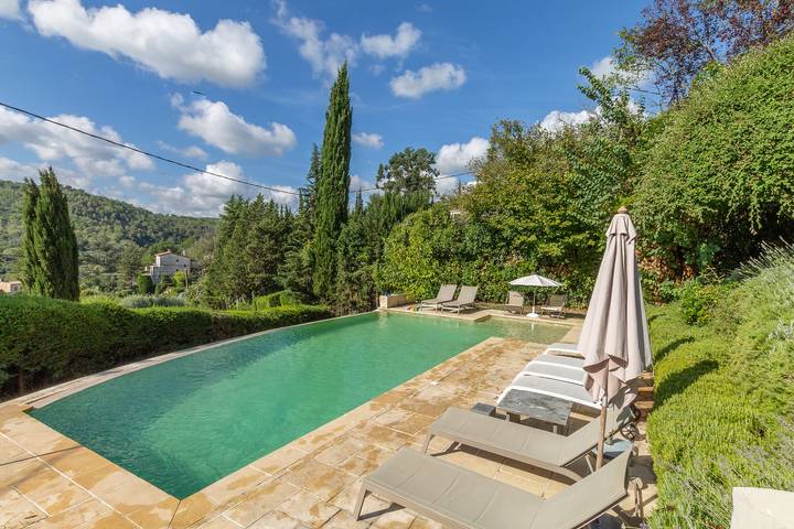 Villa pour 10 personnes, avec Terrasse et Jardin dans les Alpes maritimes
