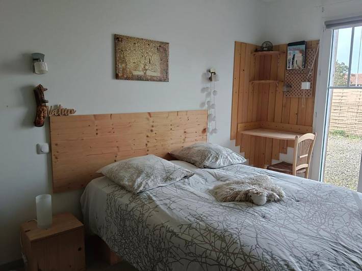 Location de vacances pour 2 personnes, avec Terrasse et Jardin à Biganos