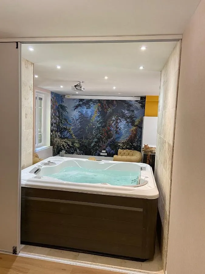 Apartamento de vacaciones para 2 personas, con balcón y jacuzzi - 1