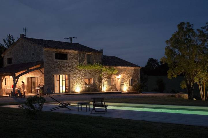 Location de vacances pour 12 personnes, avec jardin à Saint-Orens-Pouy-Petit