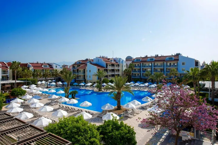 Hotel for 4 people - 1