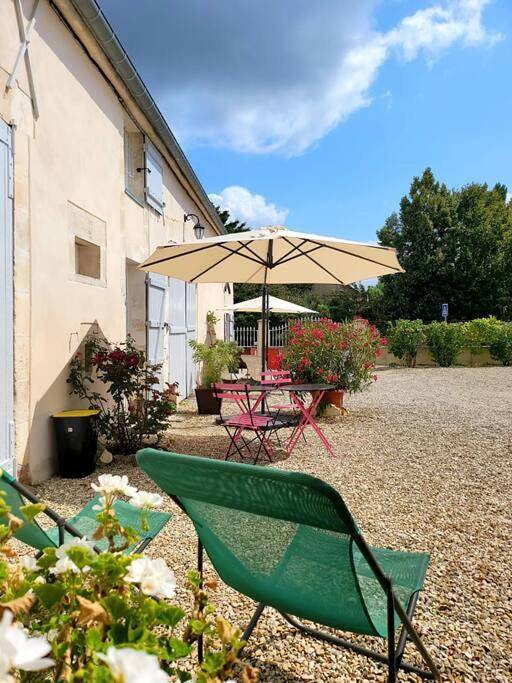 Location de vacances pour 6 personnes, avec Terrasse dans Charbuy