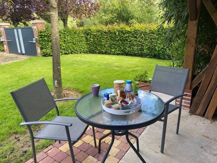 Chambre d’hôte pour 3 personnes, avec Terrasse ainsi que Jardin et Vue à Croix-Mare