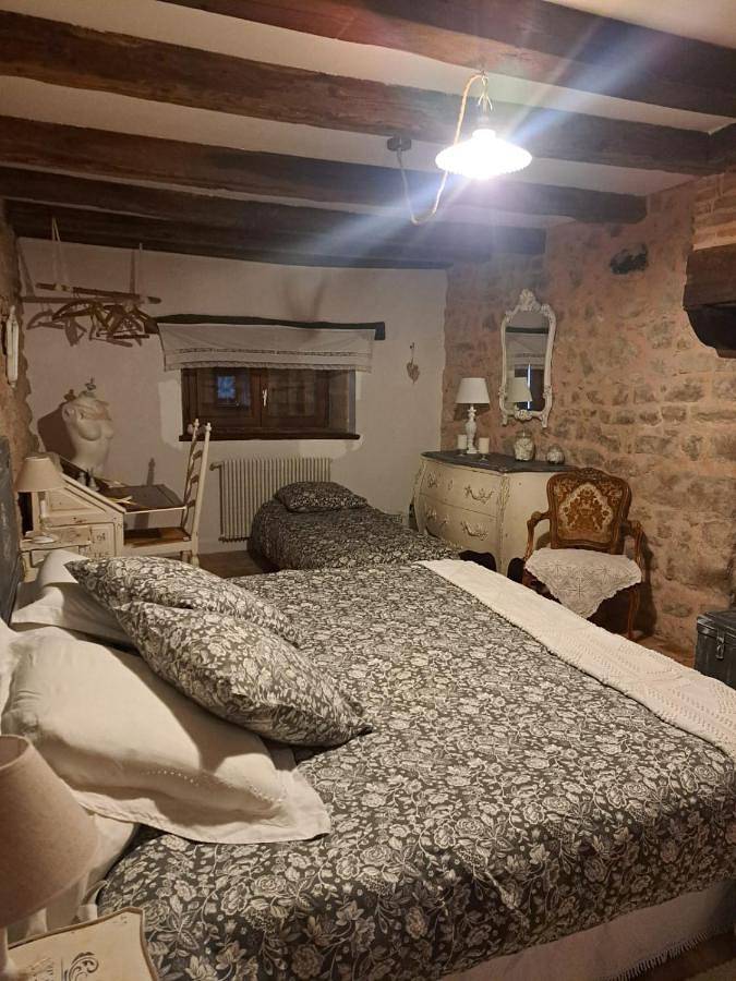 Maison d’hôte pour 2 personnes, avec balcon à Ozolles - 2