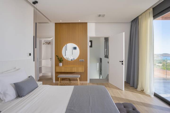 Location de vacances pour 6 personnes, avec piscine et balcon/terrasse dans Elounda - 3