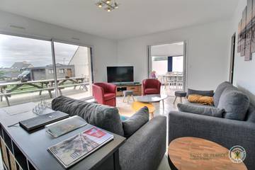 Gîte pour 12 Personnes dans Pleumeur-Bodou, Région de Lannion, Photo 4