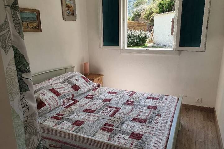 Location de vacances pour 8 personnes, avec terrasse et jardin, animaux acceptés à Villanova - 2