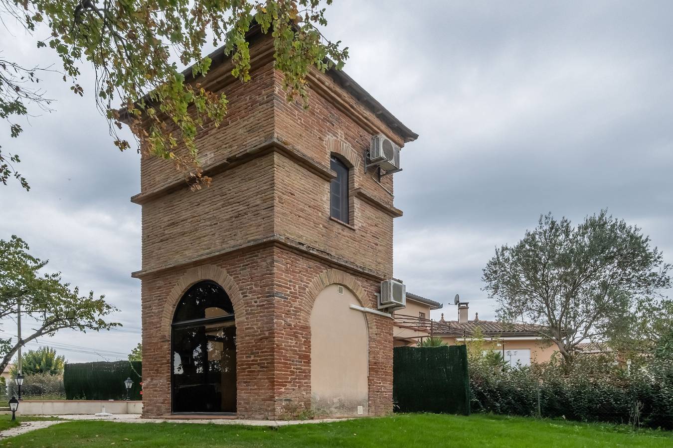 Encantadora casa en Villemur-sur-Tarn con piscina compartida in Villemur-sur-Tarn, Alto Garona