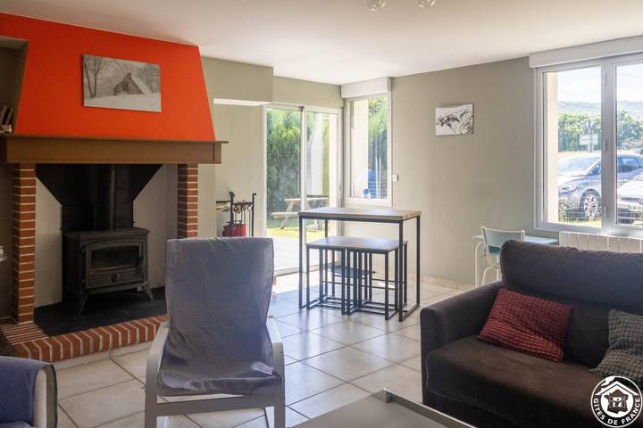 Gîte pour 6 personnes, avec jardin à Campan - 3