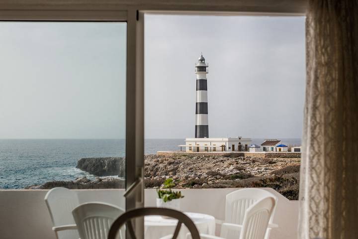 Appartamento per 4 persone, con Balcone e Giardino a Cala en Bosc
