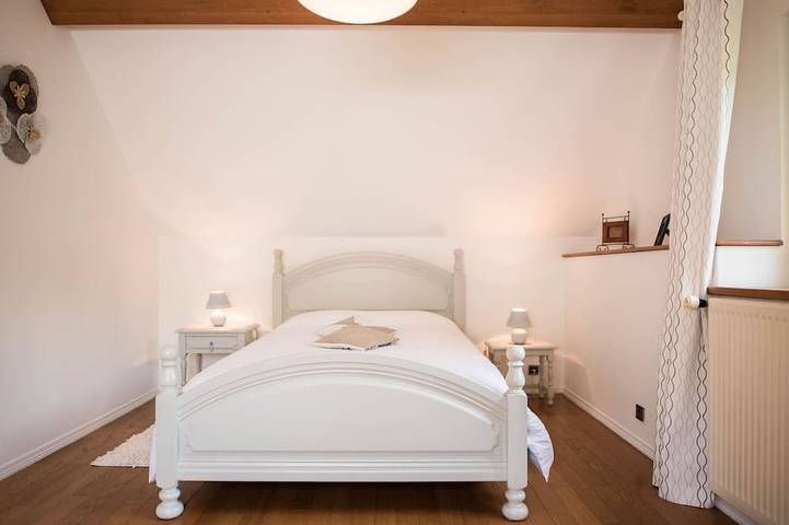 Gîte pour 14 personnes, avec jardin et jacuzzi à Dollon - 3