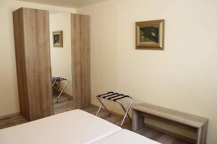 Ferienwohnung für 4 Personen, mit Garten und Sauna sowie Balkon in Pirna - 3