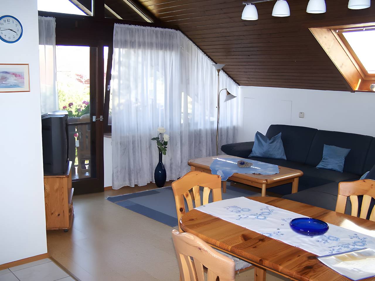 Ganze Ferienwohnung, Haus Oettinger - Ferienwohnung 60qm, 2 Schlafzimmer, max. 4 Personen in Hayingen, Neckar-Alb