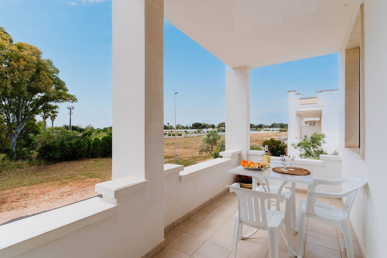 Apartamento entero, Apartamento 'Cielo' con aire acondicionado in Taviano, Golfo de Tarento