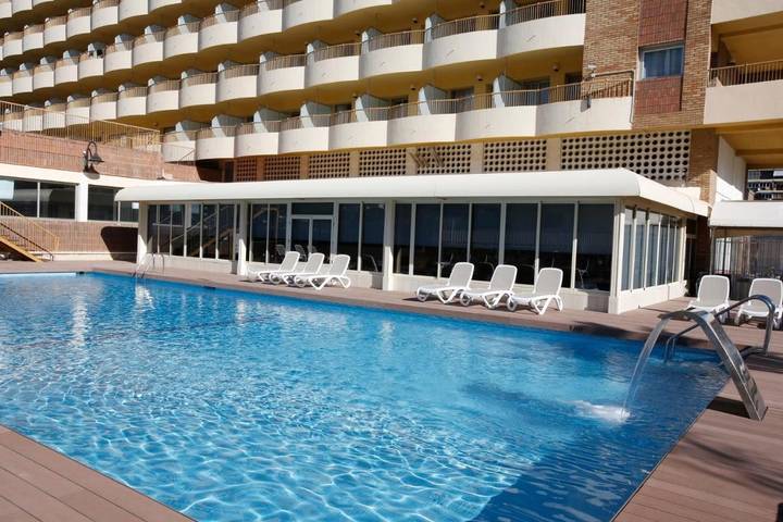 Hôtel pour 10 personnes, avec terrasse - 1