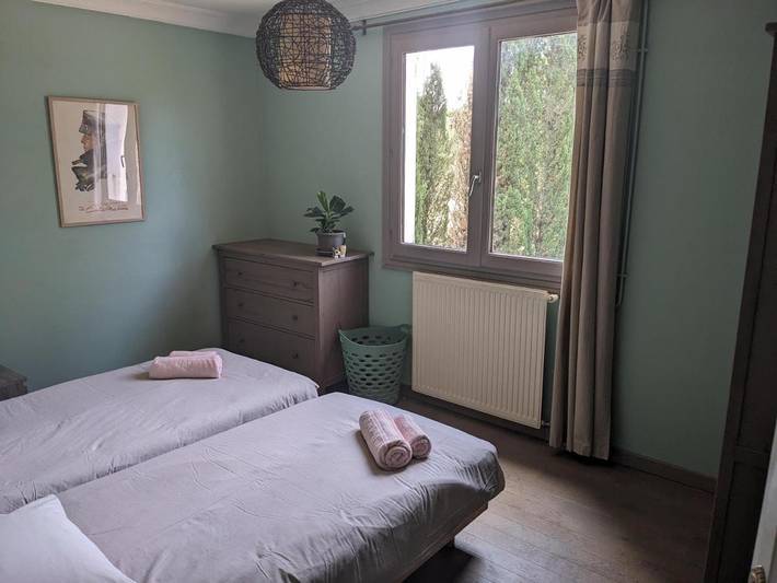 Location de vacances pour 6 personnes, avec vue et jardin à Gignac - 4