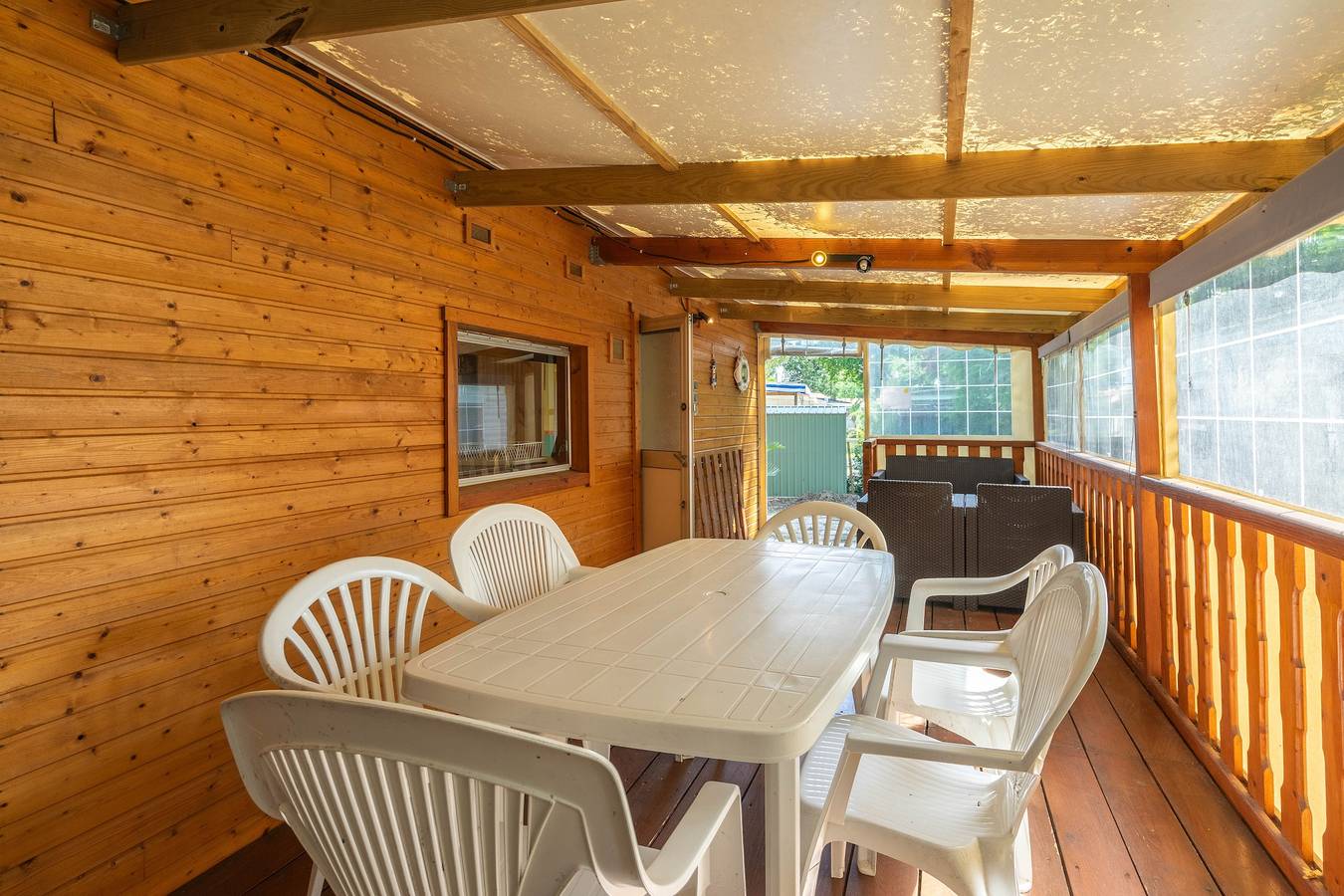 Mobile Home 'Mh16 La Tremblade' with Shared Pool, Private Terrace, and Air Conditioning in La Tremblade, Côte de Beauté