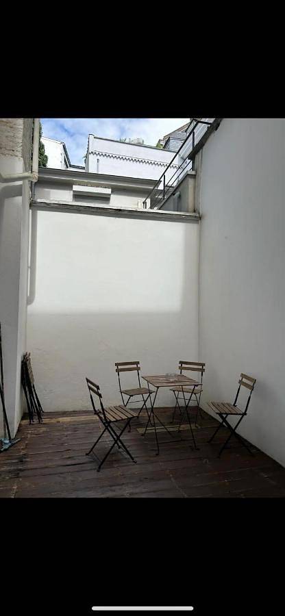 Appartement entier, Three-Bedroom Apartment in Bruxelles, Région de Bruxelles