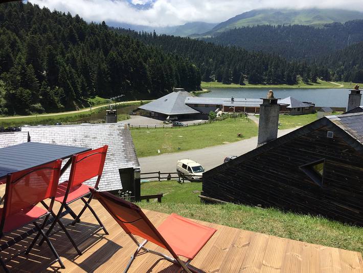 Gîte pour 5 personnes, avec terrasse et vue sur le lac