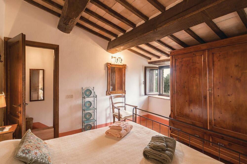 Entire apartment, Nice apartment in Todi (Pg) with Wifi in Todi, Perugia Province