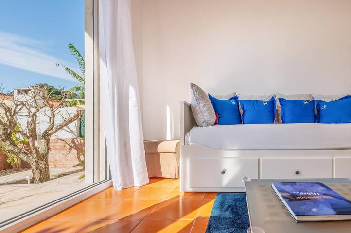 Gîte pour 4 personnes, avec terrasse et jardin dans Parede - 3