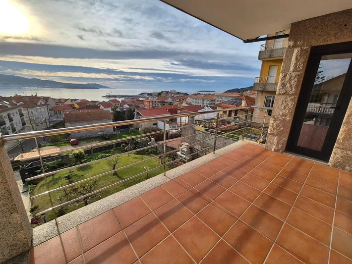 Holiday apartment for 8 people, with balcony and view - 1