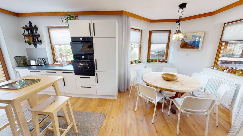 Ferienwohnung für 6 Personen, mit Balkon und Terrasse sowie Garten in Haiming