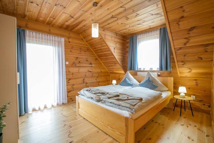 Dom wakacyjny dla 8 osób, z Balkon i Taras oraz Ogród i Widok w Polanica Zdrój