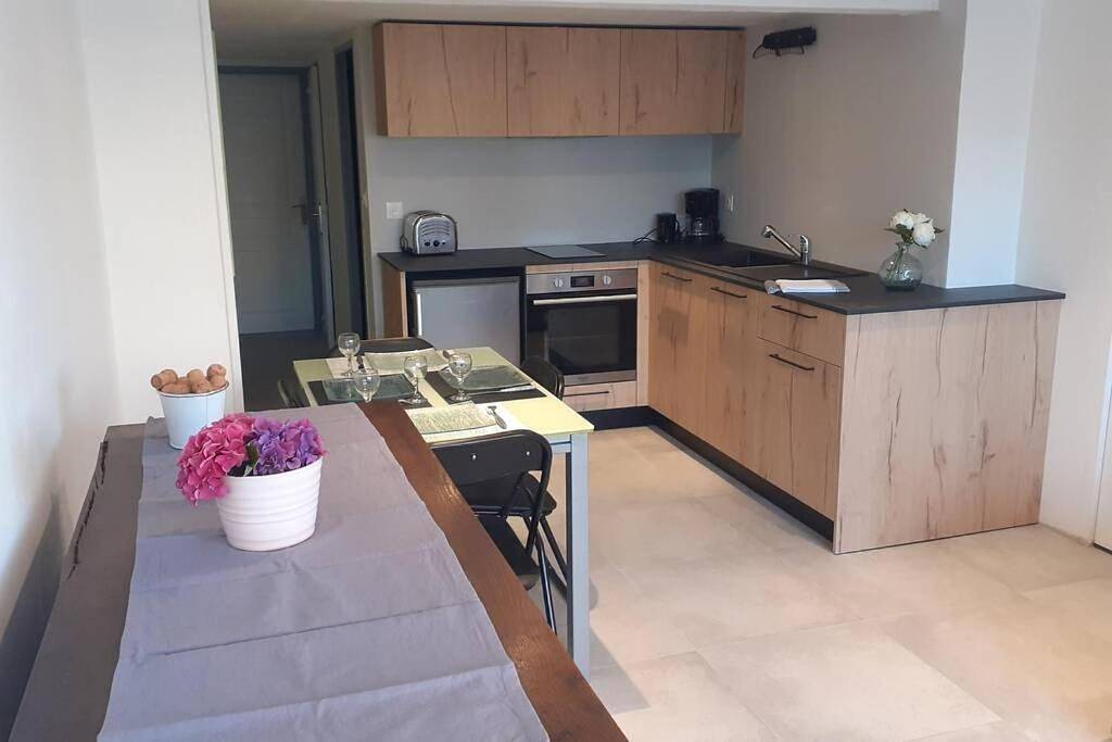 Appartement entier, Logement entier 4 personnes Villefranche sur Saone in Villefranche-sur-Saône, Beaujolais