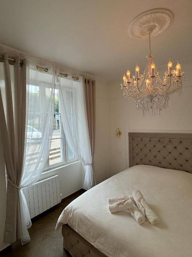 Appartement entier, La Suite Haussmannienne in Mitry-Mory, Seine-et-Marne