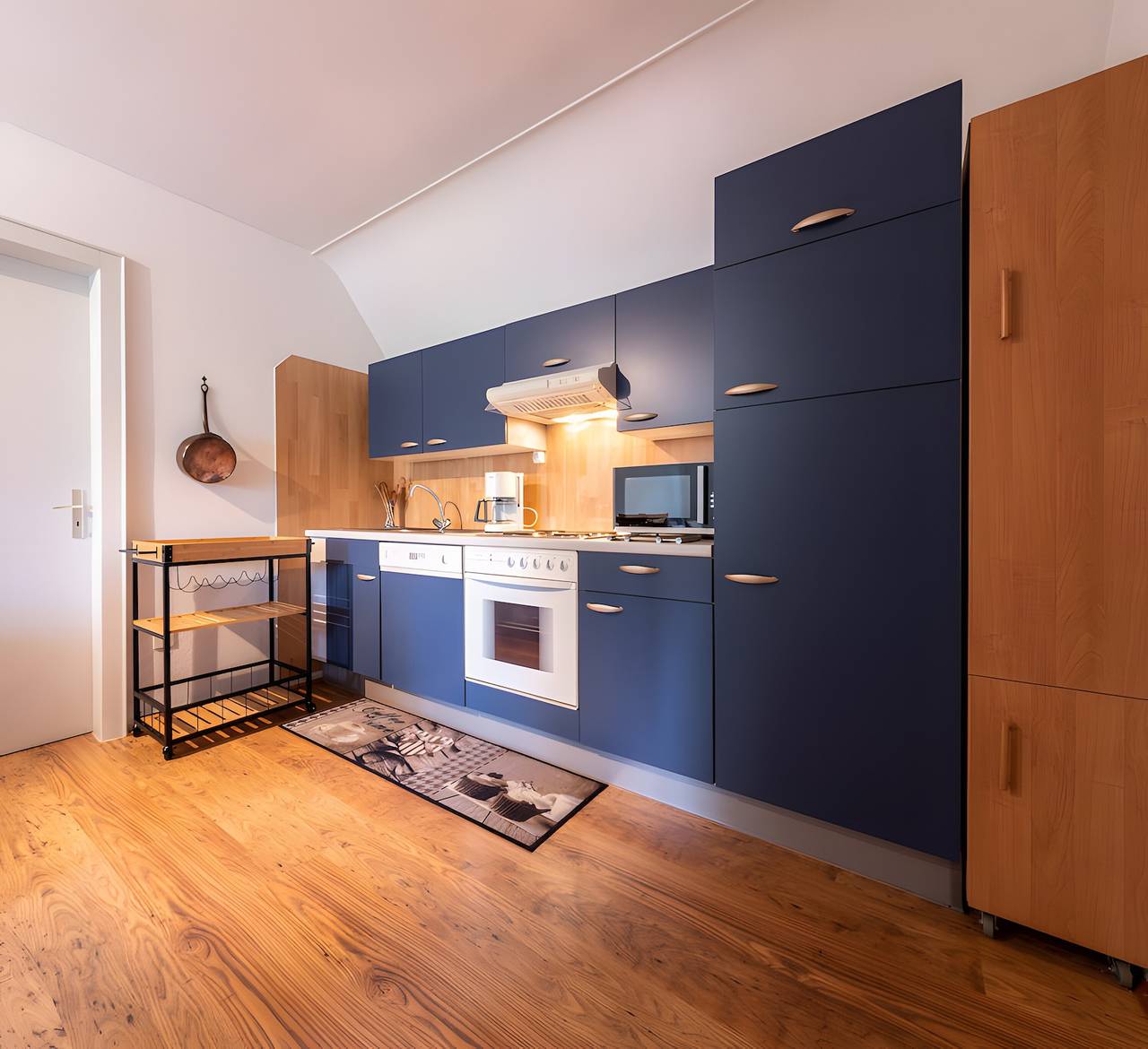 Apartamento entero, Apartamento “Le Sapin - Gîte Les 4 Vents” con vistas a la montaña, jardín compartido y Wi-Fi in Thannenkirch, Parque natural regional de los Ballons des Vosges