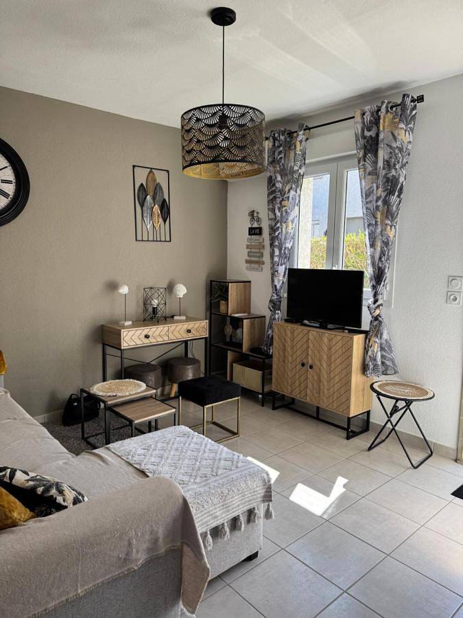 Maison de vacances pour 5 personnes, avec piscine ainsi que jardin et vue