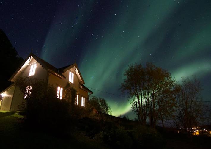 Ferienhaus für 5 Personen, mit Terrasse und Garten sowie Ausblick in Lyngen - 2