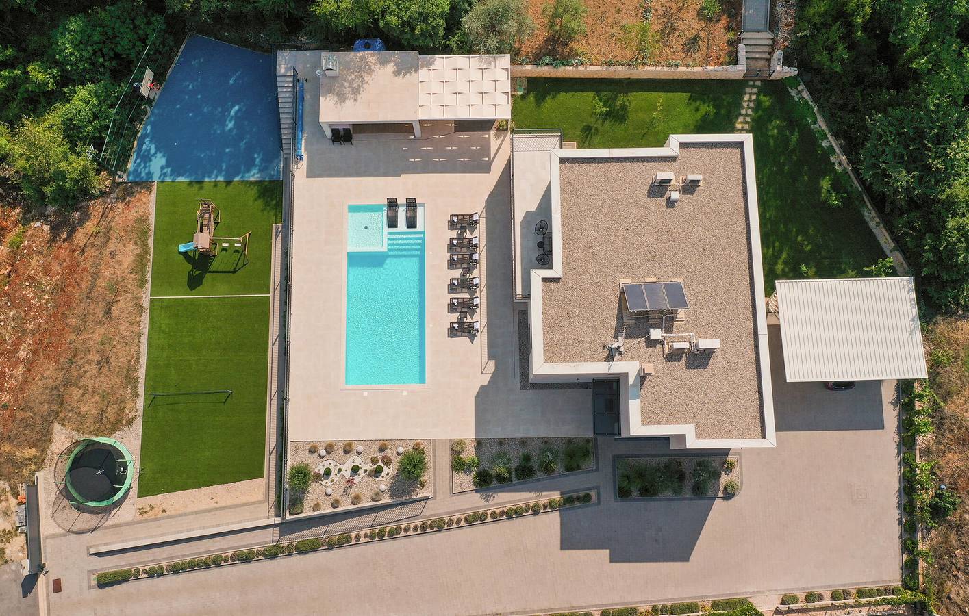 Reizendes Haus, 2 km vom Fluss entfernt: WLAN, Pool, Terrasse und Parkplatz in Imotski, Makarska Riviera