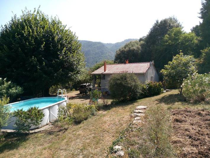Maison de vacances pour 6 personnes, avec piscine ainsi que terrasse et vue