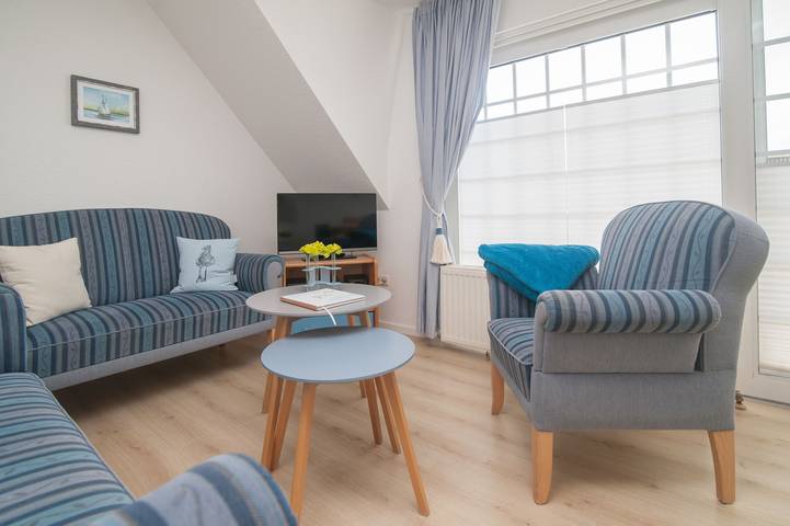 Ferienwohnung für 3 Personen, mit Balkon in Krummhörn
