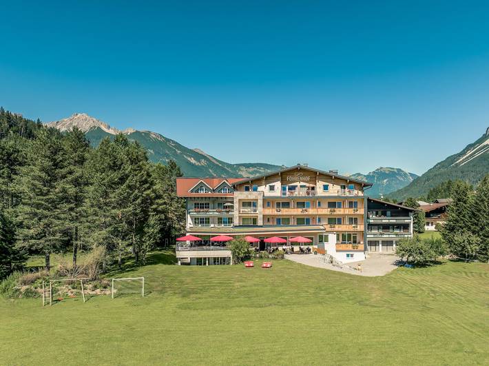 Ferienwohnung für 2 Personen, mit Balkon und Terrasse sowie Garten und Sauna