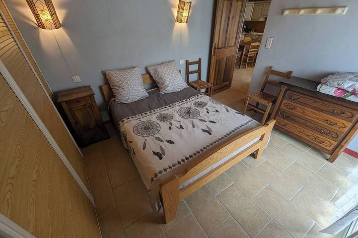 Location de vacances pour 6 personnes, avec terrasse et jardin à Puy-Saint-Martin - 4